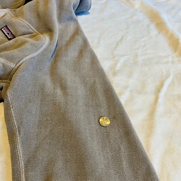 Patagonia Men’s R3 Fleece Jacket - Grey, Size L - Picture 4 of 4